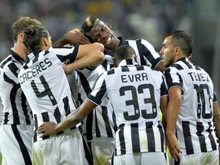 Juventus obhajuje v Seria titul.