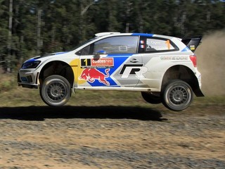Na snímke francúzska posádka Sébastien Ogier, Julien Ingrassia na automobile Volkswagen Polo WRC počas Rely Austrálie.