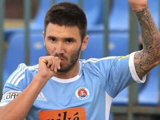 Marko Milinkovič je kľúčovým hráčom Slovana, po mesačnej maródke začal trénovať, jeho štart v základnej zostave je však neistý.