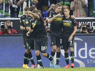 Z gólu sa tešia hráči Mönchengladbachu.