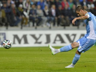 Juraj Halenár trafil v Berne žrď.