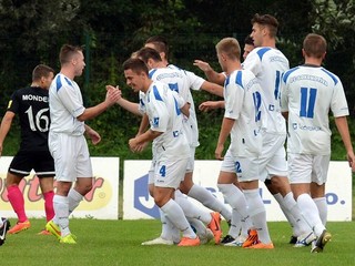 Hráči Lokomotívy Košice počas pohárového zápasu proti Trenčínu.