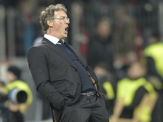 Tréner Paríž SG Laurent Blanc.