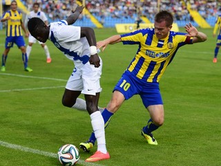 Kapitán Košíc Peter Šinglár (vpravo).