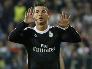 Ronaldo nedal penaltu. Veril si a na druhý pokus uspel
