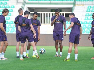 Futbalistov Hull City na tréningu v Trenčíne.