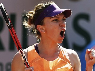Simona Halepová počas Roland Garros.