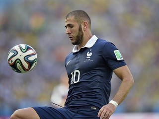 Karim Benzema chýbal Francúzsku na domácich ME. 