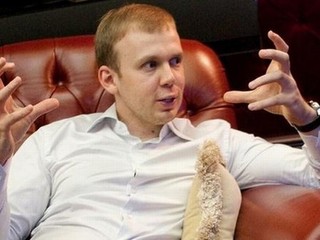 Súd zmrazil majetok majiteľa Metalistu Charkov, mal blízko k Janukovyčovi