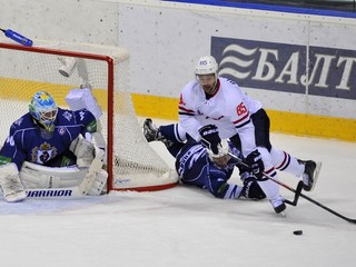 Slovan opäť v príprave prehral, Čada hráčov aj tak pochválil