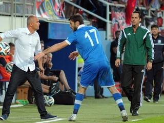 Juraj Jarábek (vľavo) a Giorgi Gurulii z FC Zestafoni počas odvetného zápasu 2. predkola Európskej ligy.