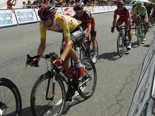 Američan Tejay van Garderen priebežne vedie USA Pro Challenge.