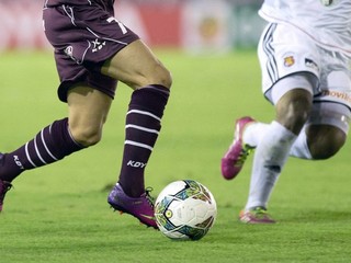 EA Guingamp  doma prehral s Olympique Marseille 0:1