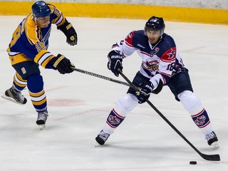 V bielom drese Slovak Stars Miroslav Šatan.