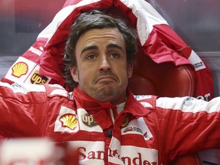 Tím Fernanda Alonsa nemá zatiaľ podpísanú zmluvu so žiadnym cyklistom.