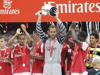 Manuel Almunia v drese Arsenalu v roku 2010.