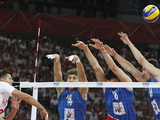 MS vo volejbale praje zatiaľ favoritom.