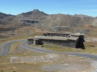 Cieľ jednej z etáp budúcoročnej TdF by mal byť na Col de la Bonette-Restefond.