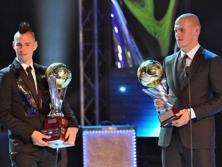 Marek Hamšík (vľavo) na ilustračnej snímke s Martinom Škrtelom.