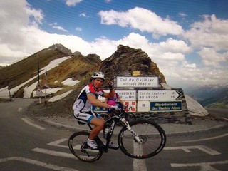 Adam Žampa vyšliapal jeden z najslávnejších alpských priesmykov - Col du Galibier.