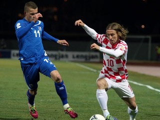 Alfred Finnbogason (vľavo).