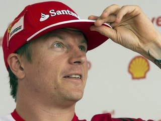 Kimi Räikkönen je najstarším jazdcom v poli F1.