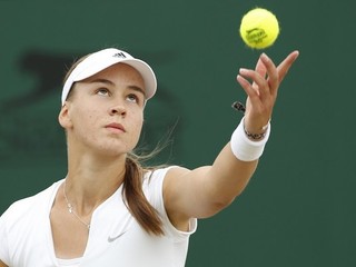 Kristína Schmiedlová vo Wimbledone dosiahla životný úspech.