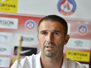Tréner Trenčína Martin Ševela.