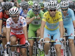 Peter Sagan má v súťaži o zelený dres veľký náskok. V žltom Nibali, v bodkovanom Rodriguez.
