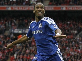 Futbalový útočník Didier Drogba sa vracia do Chelsea.