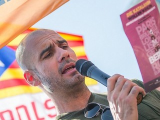 Pep Guardiola prevzial Bayern Mníchov pred rokom.