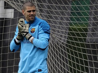 Vicotr Valdés chytal v Barcelone celú kariéru. V seniorskom tíme bol od roku 2000.