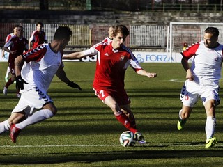 Martin Chrien (uprostred) je novou posilou Viktorie PLzeň.