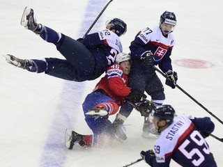 Zápas Slovensko - Nórsko bol naozaj tvrdý.