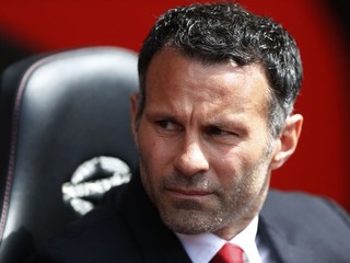 Legendárny Giggs (40 r.) končil sezónu ako hrajúci tréner.