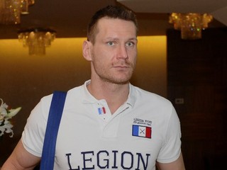 Kristián Kudroč zostáva v KHL.