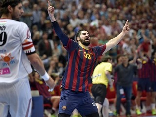 V barcelonskom drese sa raduje Nikola Karabatič.