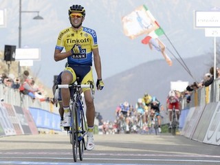 Španiel Alberto Contador z tímu Tinkoff-Saxo.