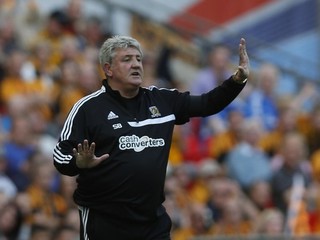 Manažér Hull City Steve Bruce.