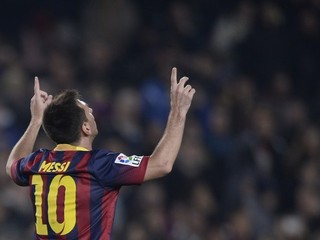 Messi hrá stále kúzelne, hovorí Cruyff pred finále pohára