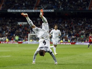Sergio Ramos oslavuje gól.