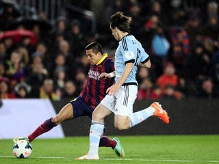 Hráč Celty Vigo Jon Aurtenetxe (vpravo).