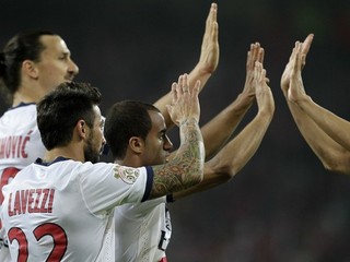 Radosť hráčov Paríža St. Germain.