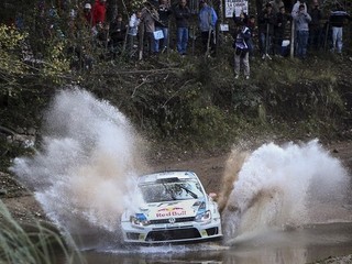 Jari-Matti Latvala je lídrom Rely Argentína.