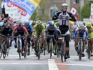 Marcel Kittel ovládol aj tretiu etapu Giro d'Italia.
