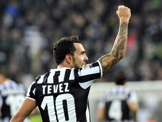 Turínske derby rozhodol Tevez, AC vyhralo nad Sampdoriou