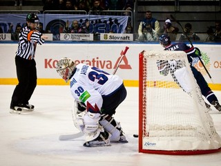 Brankár Metallurgu Magnitogorsk Ari Ahonen.