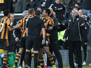 Alan Pardew (vpravo).