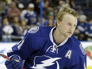 Stamkos sa stal desiatym kapitánom Tampy Bay