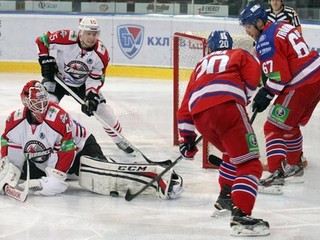 V Prahe videli najdlhší zápas KHL, po polnoci vyhral Doneck